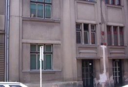 Pardubice, odstranění vzlínající vlhkosti v rodinném domě pomocí technologie bezdrátové elektroosmózy.