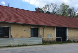 Choltice, snížení vlhkosti zdiva bezdrátovou elektroosmózou v rekreačním objektu silně trpícím vzlínající zemní vlhkostí.