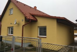 Třemošnice, sanace zdiva technologií bezdrátové elektroosmózy snižující vlhkost zdiva a potlačující vzlínající zemní vlhkost