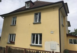 Hranice u Aše, snížení vlhkosti zdiva bezdrátovou elektroosmózou, odkop obvodového zdiva, svislá hydroizolace, drenáž.